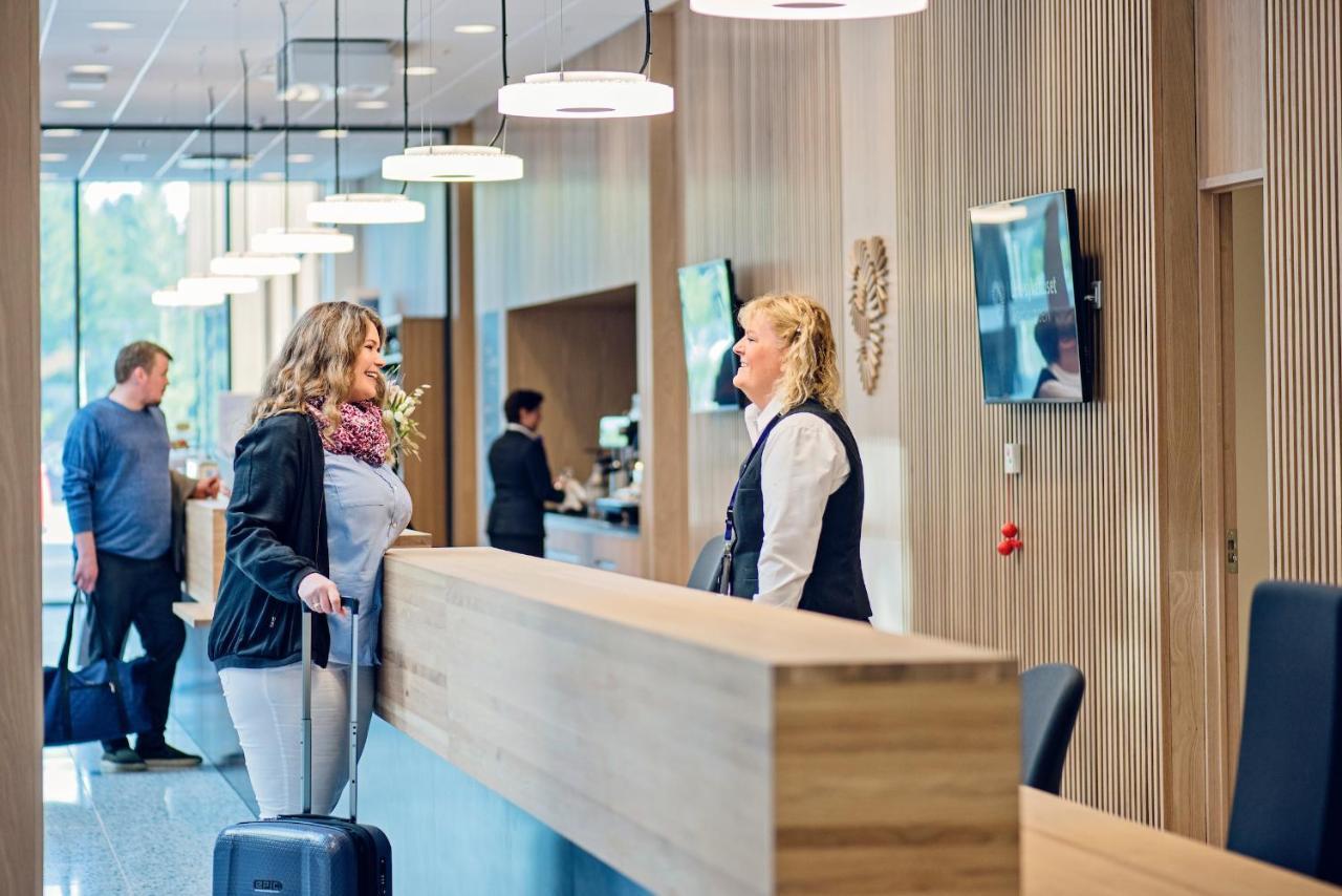 Cathinka Guldbergs Hotell Gardermoen Есхейм Экстерьер фото